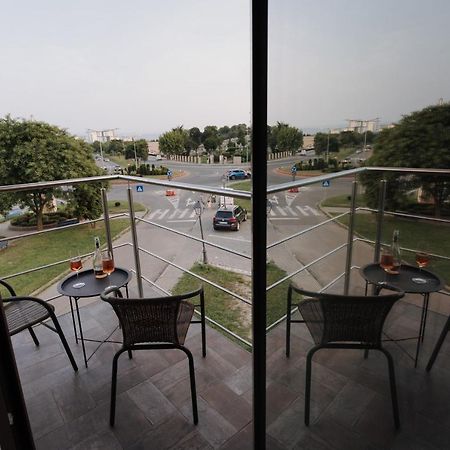 The Corner50 Hotel Alba Iulia Exterior photo